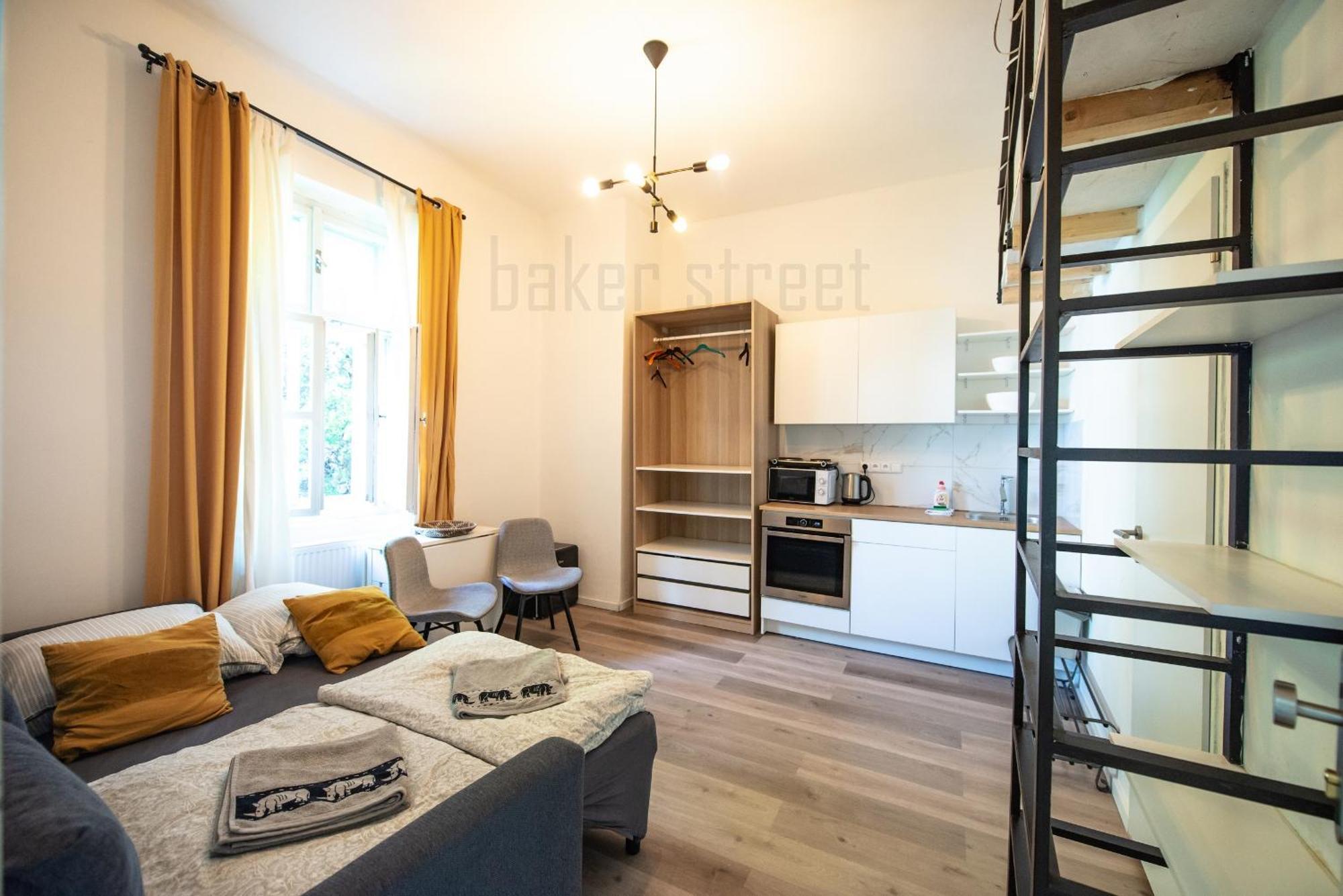 Storey Apartment Close To Metro Palmovka Prága Kültér fotó